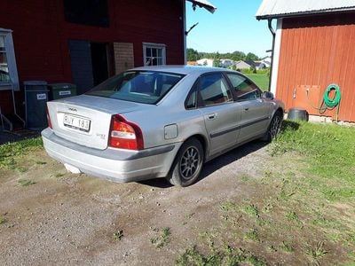 Volvo S80