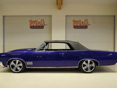Blå/lila pearl Begagnad 1965 Pontiac LeMans Sedan | 429 000 kr