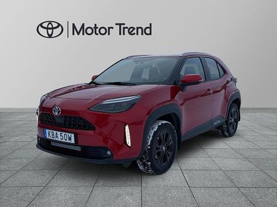 Röd Begagnad 2022 Toyota Yaris Hybrid | 269 900 kr (Dyr)