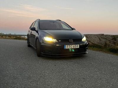 Begagnad VW Golf VII R 300 HK (220 kW) 2015 Kombi