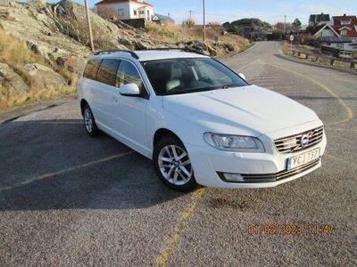begagnad Volvo V70 D3 Geartronic Momentum, Classic
