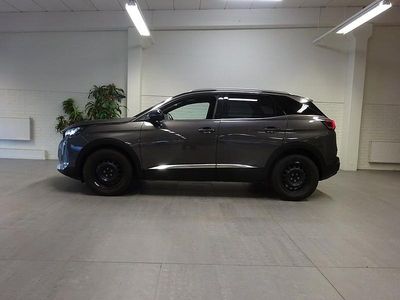 Grå Begagnad 2024 Peugeot 3008 GT SUV | 279 000 kr (Marknadspris)