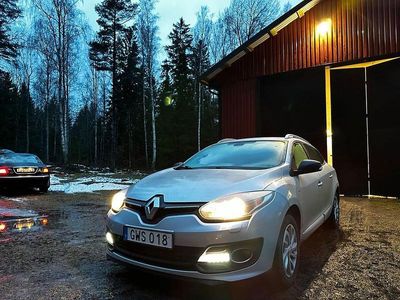 Silver Begagnad 2015 Renault Mégane GrandTour LIMITED Kombi | 59 000 kr (Lite dyr)