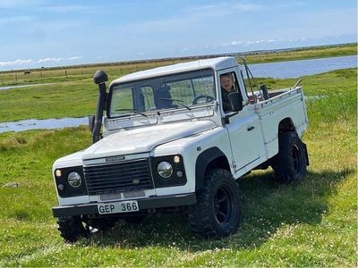 Begagnad 1999 Land Rover Defender Pickup | 239 000 kr (Marknadspris)