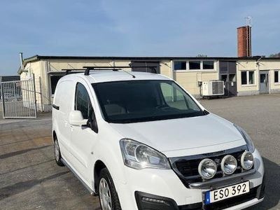 begagnad Peugeot Partner Skåpbil 1.6 BlueHDi Euro 6