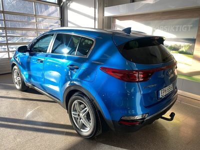 begagnad Kia Sportage 1.6CRDi AWD AUT DRAG/M-VÄRMARE/SoV HJUL