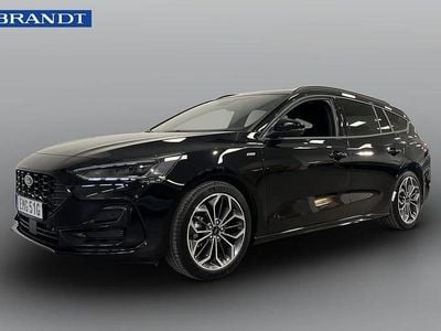 Svart Begagnad 2024 Ford Focus ST-Line X Kombi | 369 000 kr