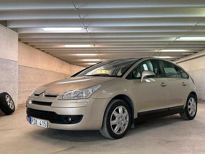 Ljusbrun (brun) Begagnad 2007 Citroën C4 Halvkombi | 37 000 kr (Lite dyr)