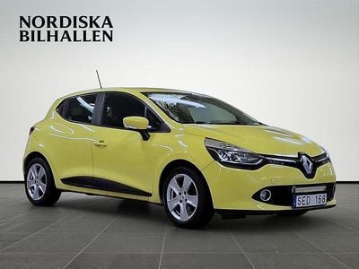 Gul Begagnad 2013 Renault Clio IV Halvkombi | 44 795 kr (Marknadspris)