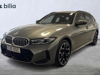 Skyscraper grey metallic Begagnad 2025 BMW 330 M Sport Kombi | 539 900 kr