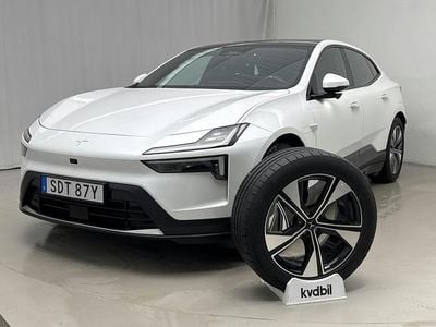 Vit Begagnad 2025 Polestar 4 Long Range Single Motor SUV | 569 800 kr (Bra pris)