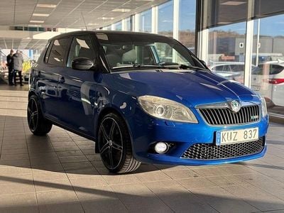 Blå Begagnad 2011 Skoda Fabia RS Halvkombi | 69 900 kr (Marknadspris)