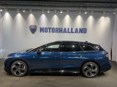 Blå Begagnad 2025 VW ID.7 GTX Kombi | 599 900 kr (Lite dyr)