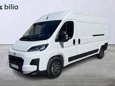 Begagnad Toyota Proace 183 HK (134 kW) 2024 Vit Minibuss