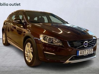 begagnad Volvo V60 CC D4 AWD Classic Plus Drag Navi VOC 2018, Kombi