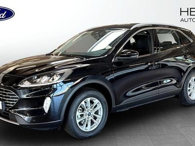 Svart Begagnad 2022 Ford Kuga SUV | 259 900 kr (Marknadspris)