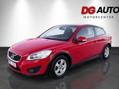 Röd Begagnad 2010 Volvo C30 Momentum Halvkombi | 69 900 kr