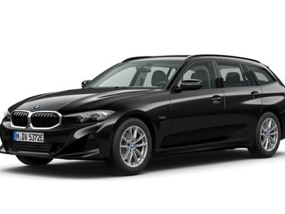 begagnad BMW 330e xDrive Touring Connected 292hk