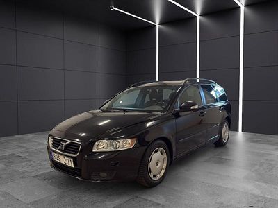 Svart Begagnad 2009 Volvo V50 Momentum Kombi | 34 990 kr (Marknadspris)