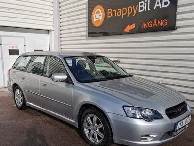 Begagnad Subaru Legacy 137 HK (100 kW) 2004 Silver Kombi