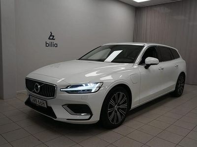 Vit Begagnad 2021 Volvo V60 Inscription Kombi | 269 900 kr