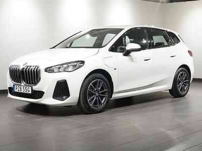 Vit Begagnad 2024 BMW 225 M Sport Kombi | 449 900 kr