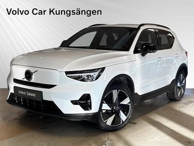 Vit Begagnad 2025 Volvo EX40 Single Motor Extended Range SUV | 489 900 kr