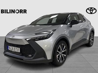 Silver Begagnad 2024 Toyota C-HR Style SUV | 369 000 kr (Superpris)
