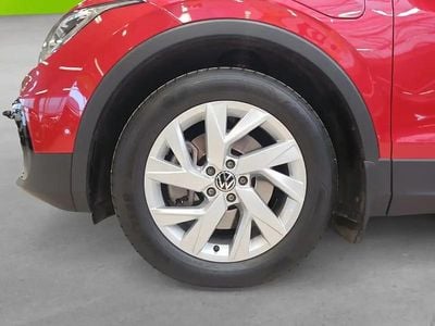 Begagnad VW Tiguan Elegance 245 HK (180 kW) 2021 Röd SUV