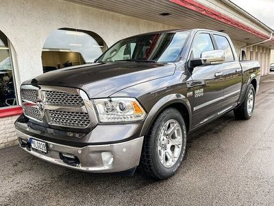 begagnad Dodge Ram 5.7 HEMI Aut 1500 Laie 4WD Svensksåld 2018, Pickup