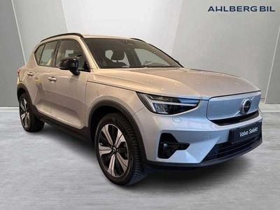 Silver Begagnad 2023 Volvo XC40 Plus SUV | 369 500 kr