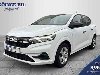 Begagnad Dacia Sandero Essentiel 91 HK (66 kW) 2022 Vit Halvkombi