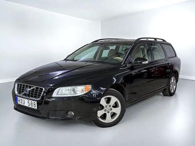 Begagnad Volvo V70 Momentum 200 HK (147 kW) 2008 Svart Kombi