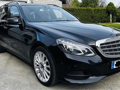 Mercedes E220