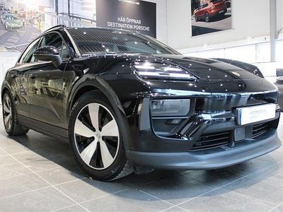 Begagnad Porsche Macan 330 kW (449 HK) 2024 Svart SUV