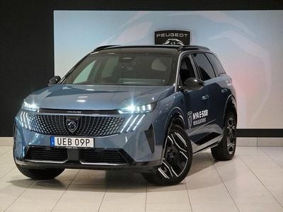 Peugeot e-5008