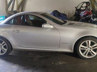 Silver Begagnad 2005 Mercedes SLK200 Cab | 79 900 kr (Marknadspris)