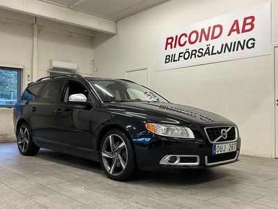 Svart (svartmet) Begagnad 2013 Volvo V70 R-Design Kombi | 99 900 kr (Marknadspris)