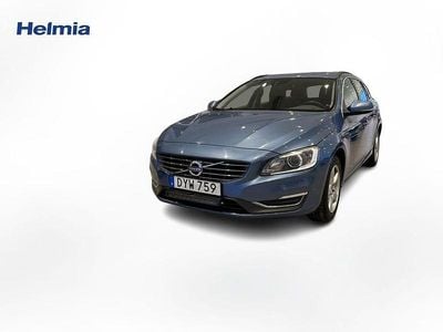 Blå Begagnad 2015 Volvo V60 Momentum Kombi | 99 900 kr (Marknadspris)