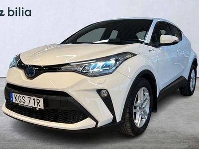 Vit Begagnad 2021 Toyota C-HR Active SUV | 239 900 kr (Marknadspris)