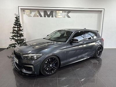 Begagnad BMW M140 M Sport 340 HK (250 kW) 2019 Grå Halvkombi
