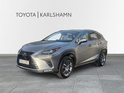 Lexus NX300h