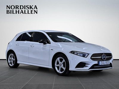 Begagnad Mercedes A250 AMG line 160 HK (117 kW) 2021 Vit Halvkombi