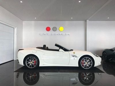 Vit Begagnad 2012 Ferrari California Cab | 1 325 000 kr