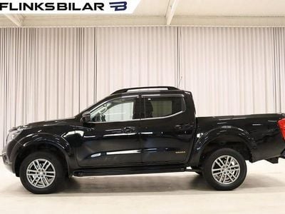 Svart (svart metallic) Begagnad 2020 Nissan Navara 360º Pickup | 369 700 kr (Lite dyr)