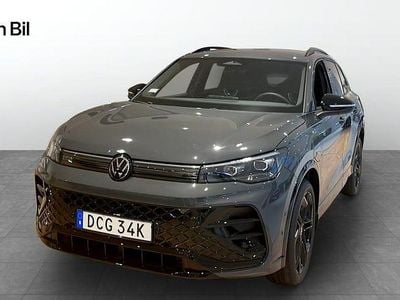 Mörkgrå Begagnad 2024 VW Tiguan Edition SUV | 519 900 kr (Bra pris)