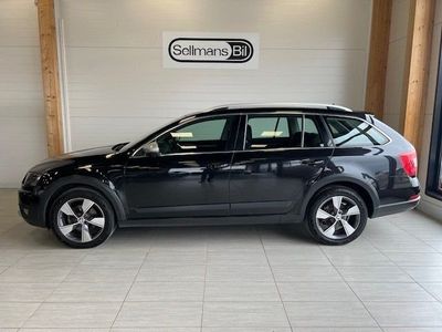 begagnad Skoda Octavia Scout 2.0 TDI 4x4 Drag/V-hjul