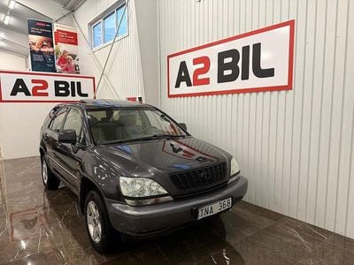 Mörkgrå Begagnad 2002 Lexus RX300 SUV | 54 900 kr