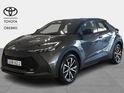 Begagnad Toyota C-HR Style 226 HK (166 kW) 2024 Mörkgrå (grå) SUV