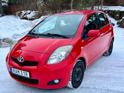 Begagnad Toyota Yaris 69 HK (50 kW) 2010 Halvkombi